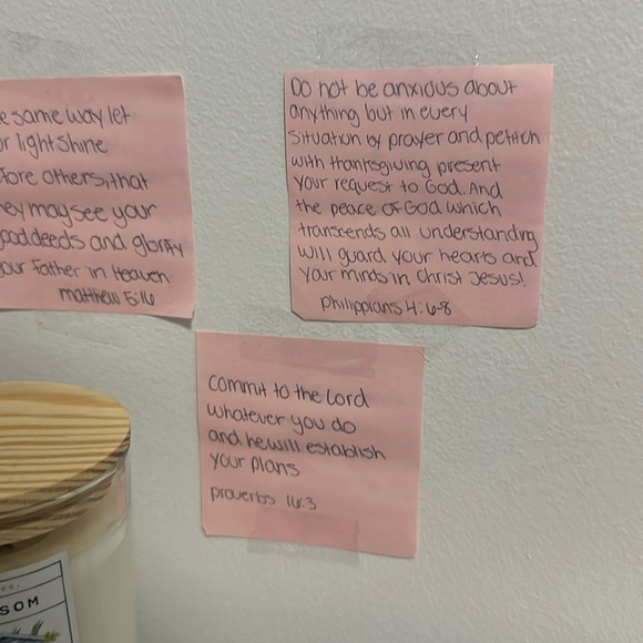 Sticky notes - Picture 1 of 1
